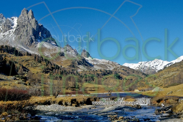 Clarée, Hautes-Alpes, vallée de La soupe aux herbes sauvages